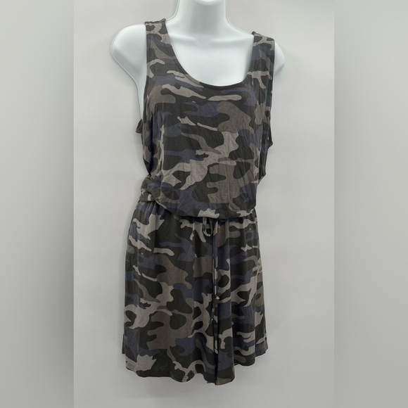 Zenania Camouflage Sleeveless Romper - New with Tags - XL  Add some edge to your - Picture 3 of 4